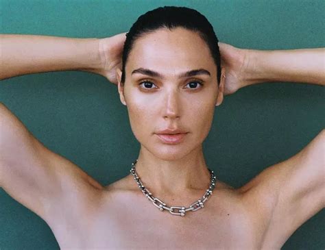 Gal Gadot Nude Photos & Porn Video